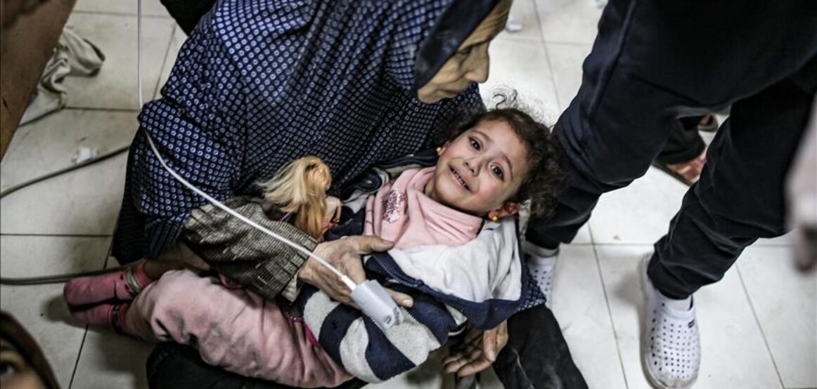 Rritet në 23.708 numri i palestinezëve të vrarë nga sulmet izraelite në Gaza