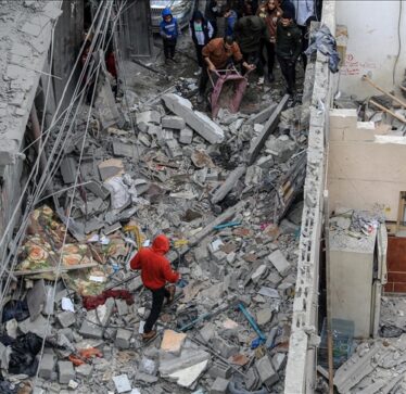 Gaza, rritet në 24.448 numri i palestinezëve të vrarë nga sulmet izraelite