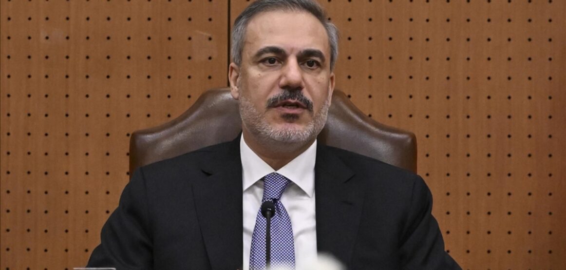 Fidan: Provokimi i rrezikshëm i Izraelit për luftë me Libanin rrezikon të përhapë konfliktin