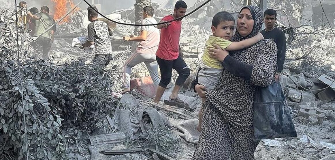 Snajperët izraelitë vrasin babë e bijë në Gaza