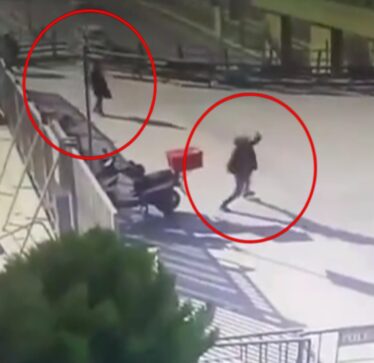 Sulm i armatosur para gjykatës në Stamboll, momenti kur ekzekutohen 2 sulmuesit – plagosen 3 policë