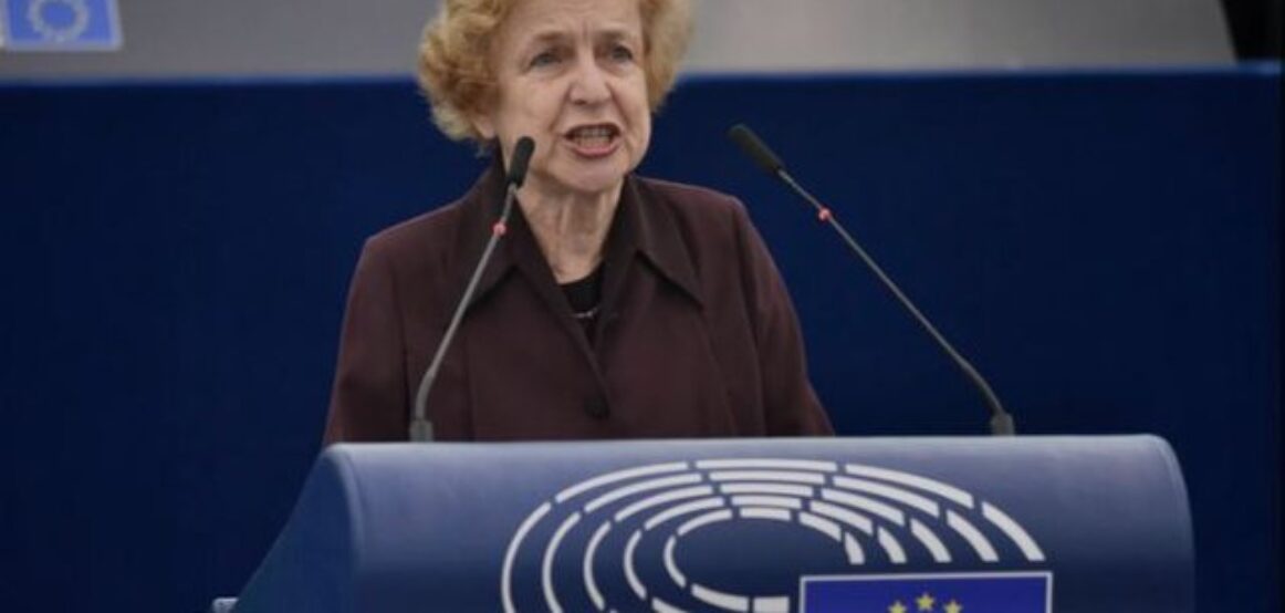 “Spiunë rusë në PE”, deputetët e Letonisë letër BE: Verifikoni eurodeputetët