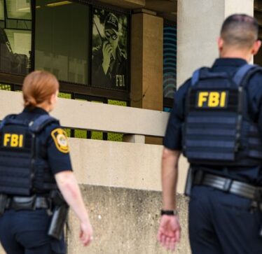 Hakerat kinezë sulmojnë SHBA-në, drejtori i FBI-së: Po përgatiteshin të shkaktonin kaos në rrjetin elektrik dhe tubacione