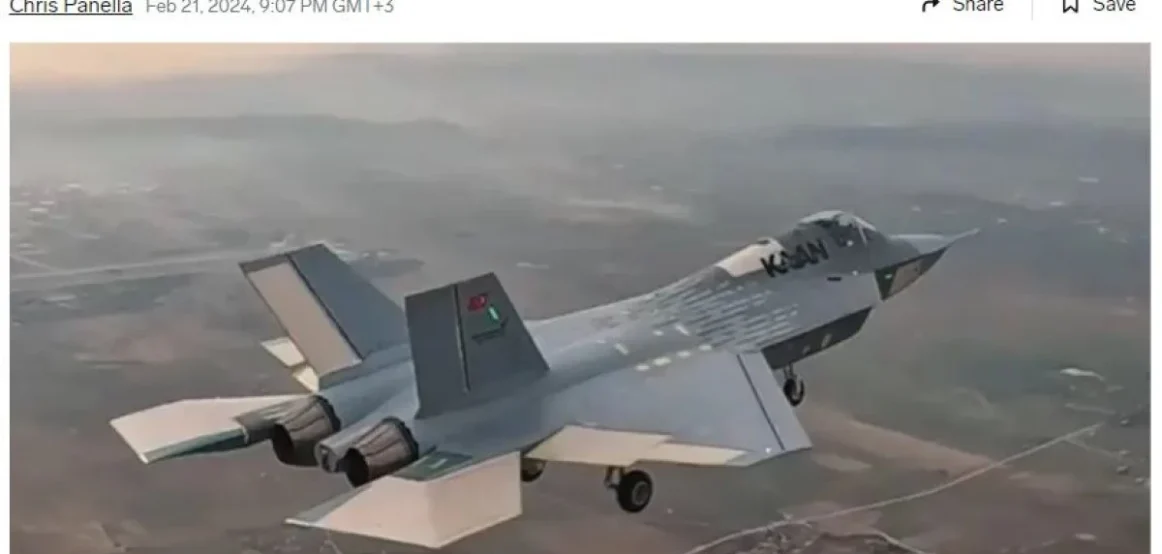 Bota po flet për aeroplanin luftarak KAAN që bëri fluturimin e parë