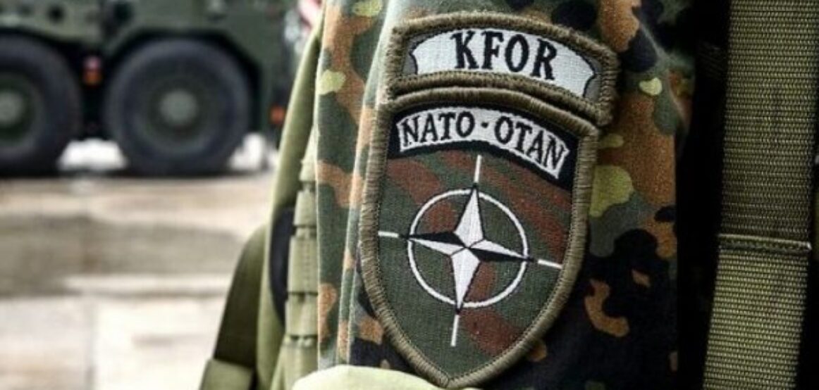 KFOR del me reagim për “thashethemet në media sociale”, thotë se nuk ia ka ndaluar asnjë zyrtari të Kosovës qarkullimin në Veri