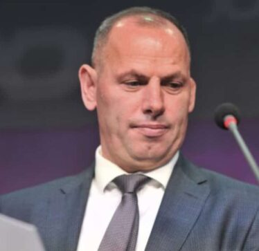 Lladrovci i vetmi nga PDK-ja që mori pjesë në takimin me Kurtin: Unë jam kryetar komune dhe nuk pyes askënd