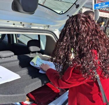 Inspektohen linjat e rregullta të transportit dhe taksitë ilegal në kryeqytet, shqiptohen katër gjoba