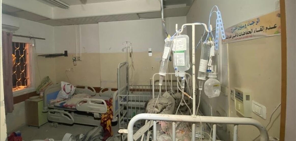 Raportohet se Izraeli bombardoi pranë spitalit al-Amal në Khan Younis