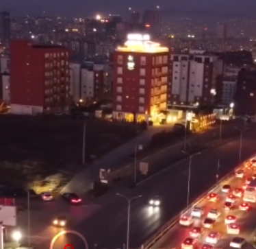Çfarë po ndodhë? Kolonë e pafundme e veturave në teposhtëzen e Veternikut