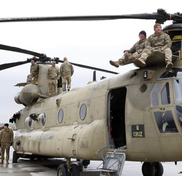 Shitjet amerikane të armëve jashtë vendit arritën një nivel rekord: Polonia është blerësi më i madh
