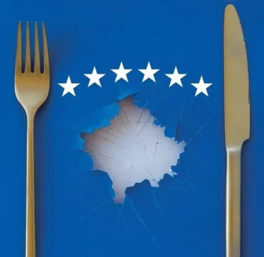 Politico: Si e “hëngri” Amerika Kosovën dhe çfarë do të thotë për Ukrainën