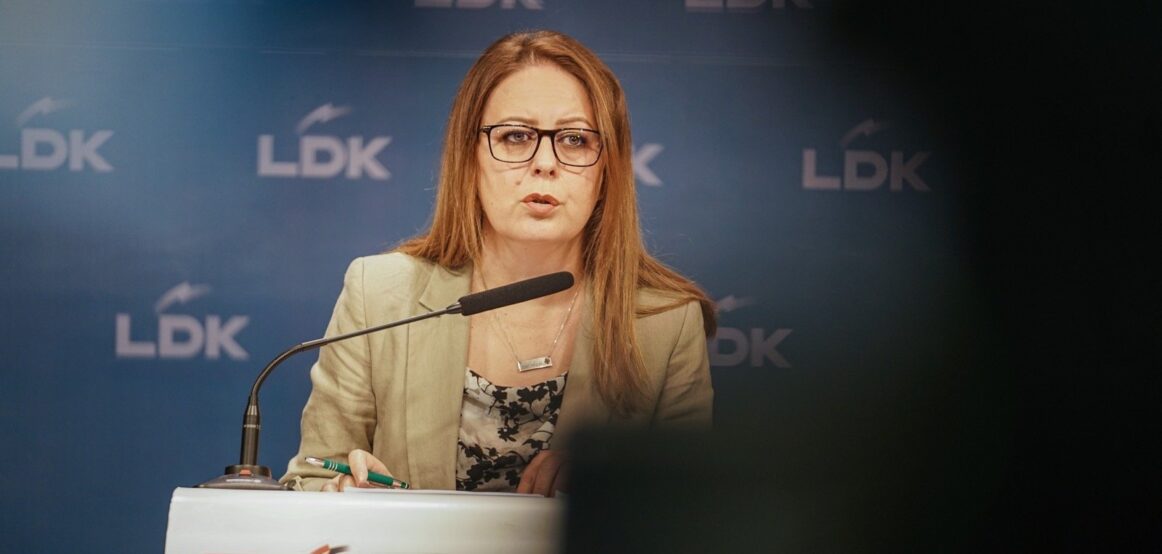 Bajrami: Punë pak, hajni shumë, në Ministrinë e Infrastrukturës ka korrupsion endemik