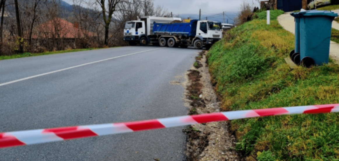 Lirohet për qarkullim pika kufitare në Rudar