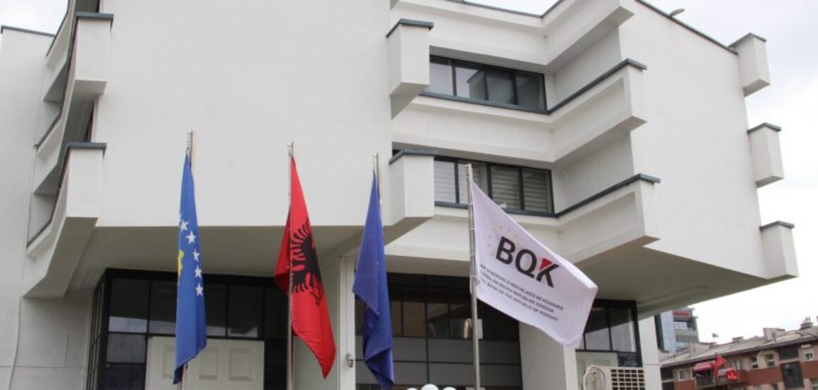 BQK-ja publikon planin me dhjetë pika për zbatimin e rregullores me para të gatshme