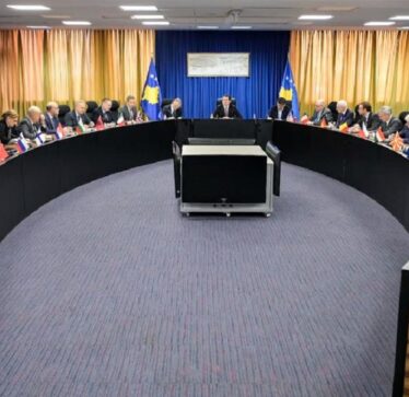 Heqja e valutës serbe, Kryeministri Kurti: I gatshëm të adresoj në mënyrë të shpejtë shqetësimet për dinarin