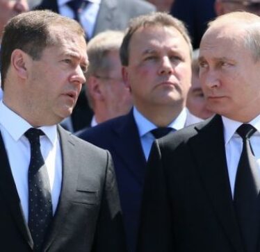 Medvedev thotë se Rusia do të “hakmerret” për sanksionet perëndimore