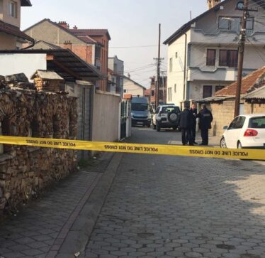 Ndodh në Prizren, shoferi harron se ku e parkoi veturën, e lajmëron Policinë se i është vjedhur
