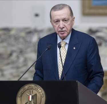 Erdoğan: Shpopullimi i detyruar i Gazës është “i papranueshëm”