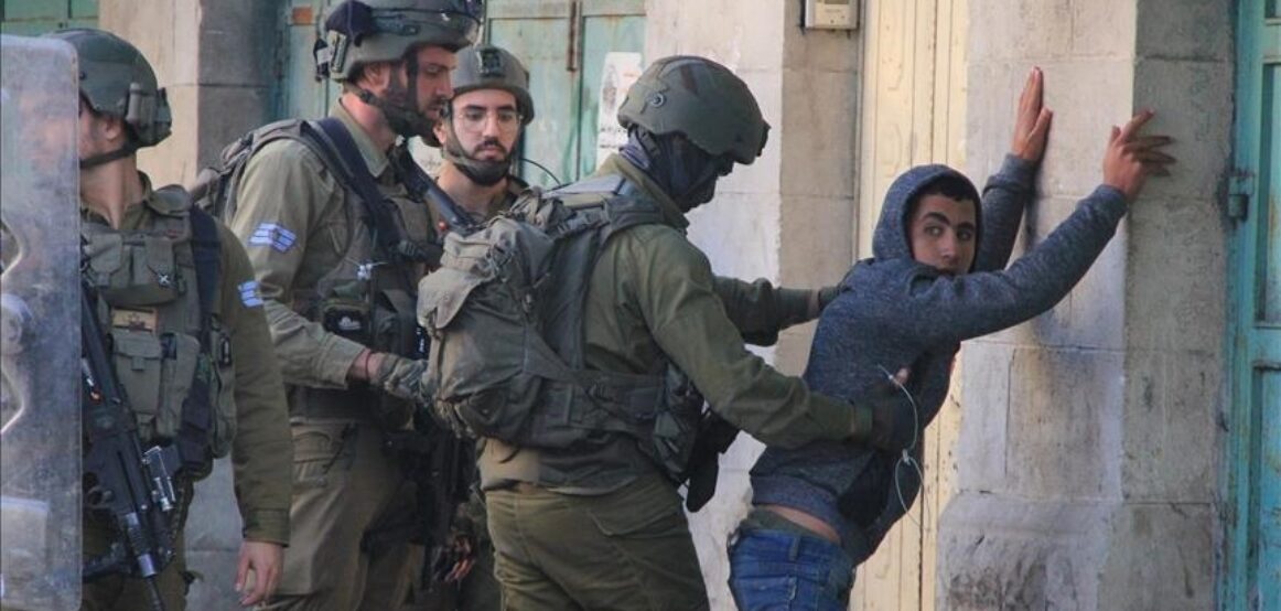 Izraeli ka arrestuar 7.170 palestinezë në Bregun Perëndimor që nga 7 tetori