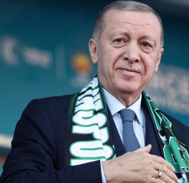 Erdoğan: OKB-ja dhe Perëndimi po vëzhgojnë krimet izraelite në Gaza për 140 ditë