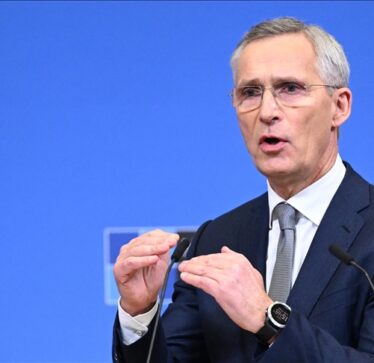 Stoltenberg: Aleatët e NATO-s synojnë t’i dorëzojnë Ukrainës 1 milion dronë