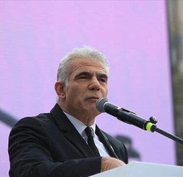 Lideri i opozitës izraelite, Yair Lapid, zotohet se do të mbështesë çdo përpjekje për të rrëzuar Netanyahu-n