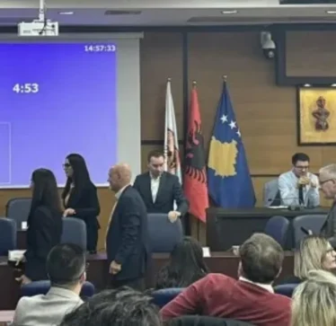 Pas vendimit për për këmbim të pronave në Prishtinë, PDK-ja prish koalicionin me LDK-në