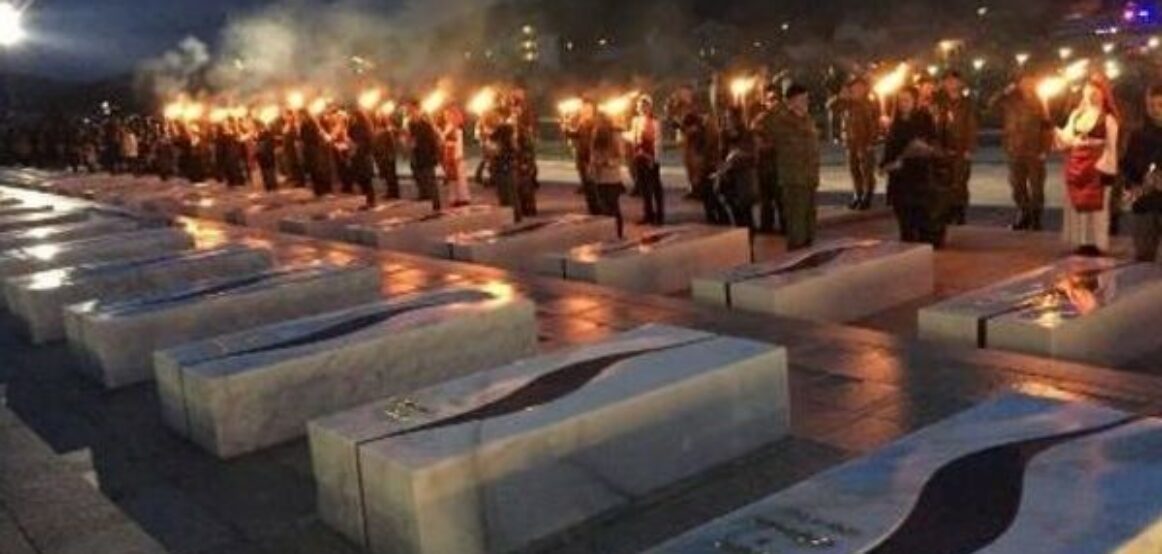 Skenderaj përjashtohet nga ‘Epopeja e UÇK-së’, zëdhënësi thotë se qeveria duhet të tregojë arsyet