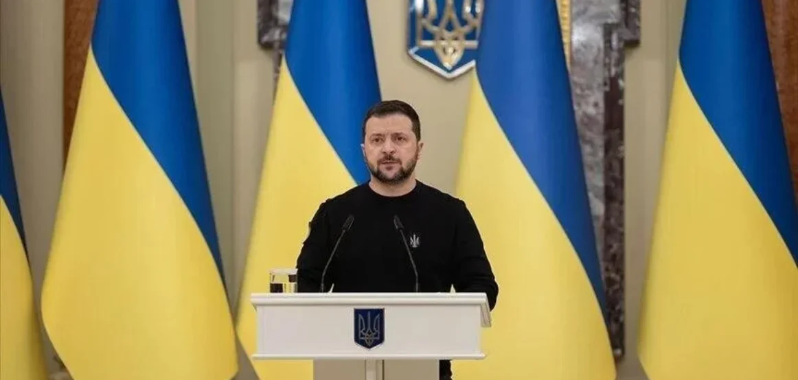 Zelenskyy shkarkon kreun e Këshillit të Sigurisë Kombëtare dhe Mbrojtjes të Ukrainës