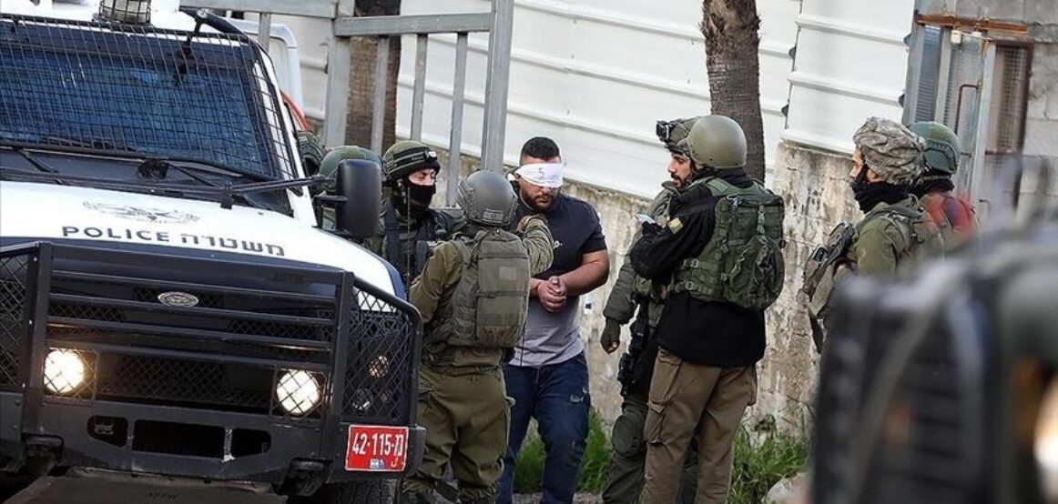 Ushtarët izraelitë arrestojnë 25 palestinezë në Bregun Perëndimor