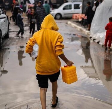Kriza e ujit në Rafah përkeqëson jetën për palestinezët e zhvendosur