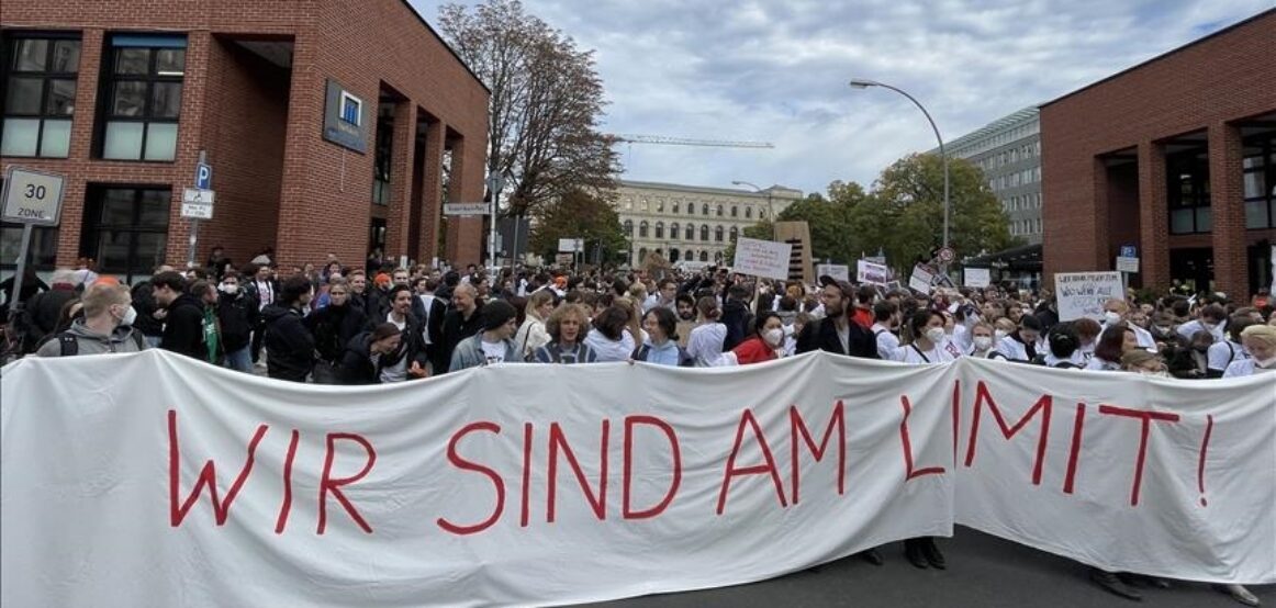 Gjermani, mijëra mjekë në grevë për shkak të mosmarrëveshjes së fundit për pagat