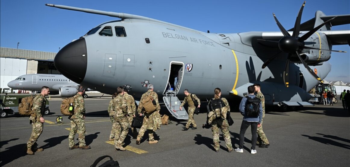 Avioni i Belgjikës me ndihma humanitare për Gazën niset drejt Jordanisë