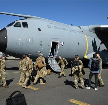 Avioni i Belgjikës me ndihma humanitare për Gazën niset drejt Jordanisë