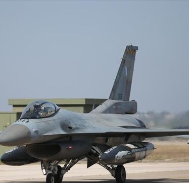Rrëzohet një avion F-16 i forcave ajrore greke në Detin Egje