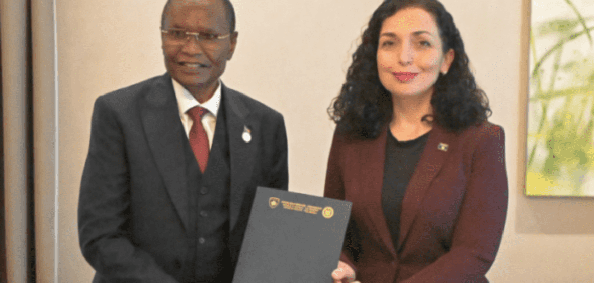Osmani takohet me kryediplomatin sudanez: Kosova e përkushtuar të ndërtojë partneritete të reja
