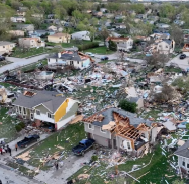 Tornadot godasin SHBA-të, disa te plagosur, dëme të mëdha në banesa