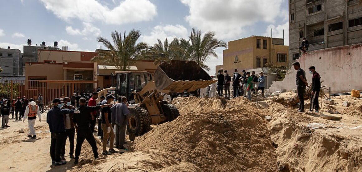 Gaza po përballet me rrezik epidemie pasi vala e të nxehtit po përkeqëson kushtet në kampe