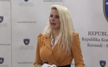 Balje: Nuk mund të ecet tutje pa një vendim nga…
