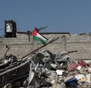 Ushtria izraelite bombardon një shtëpi në Gaza, vriten 29 palestinezë