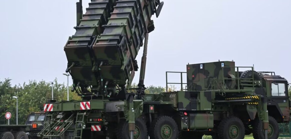 Agresioni rus, vendet evropiane ngurrojnë t’i japin Ukrainës kundërajrorët “Patriotë”