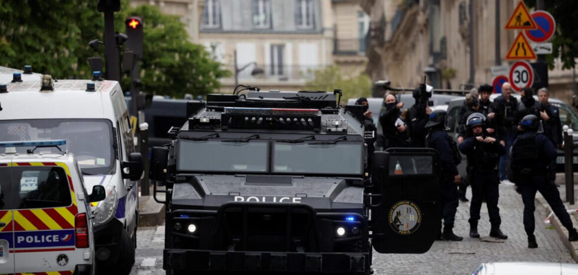 Kërcënoi se do të hidhte veten në erë në konsullatën iraniane, arrestohet një person në Paris