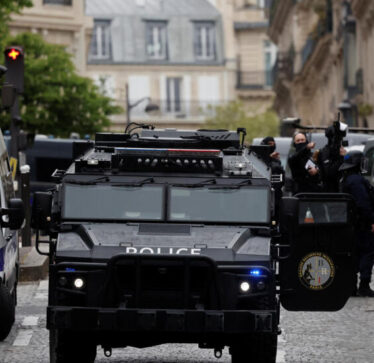 Kërcënoi se do të hidhte veten në erë në konsullatën iraniane, arrestohet një person në Paris