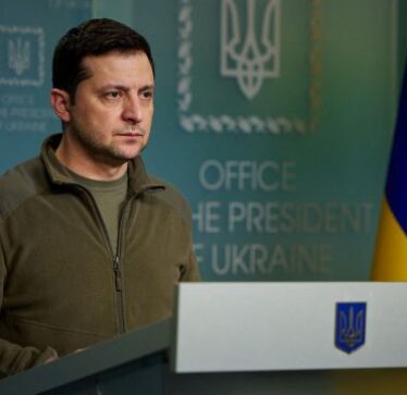 Rusia fut Zelenskyn në listën e personave të kërkuar