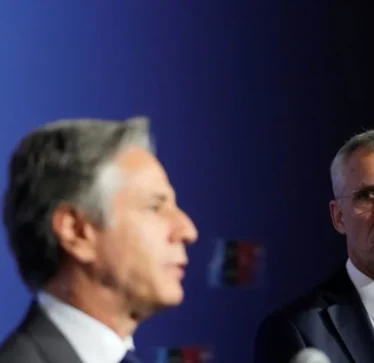 “NATO e gatshme për mbështetje afatgjate për Ukrainën”, Stoltenberg: Të sigurohemi që Moska ta kuptojë…