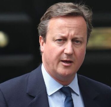 Cameron në Kiev: Britania do ta ndihmojë Ukrainën sa të jetë e nevojshme