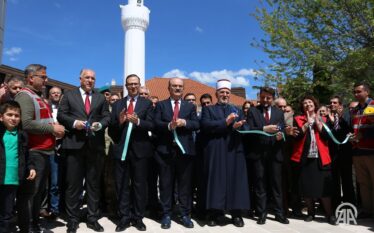 Përurohet restaurimi i Xhamisë “Alauddin” në Prishtinë