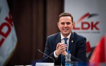 Lidhja Demokratike e Kosovës pranon ftesën e kryeministrit Kurti për…