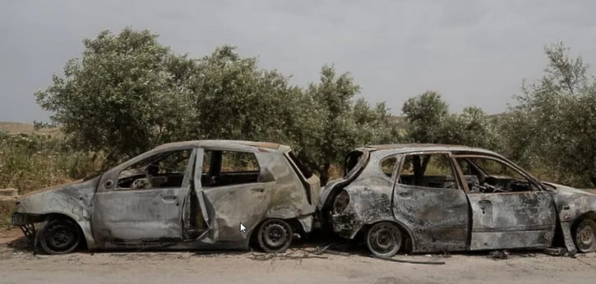 Kolonët në Bregun Perëndimor vranë katër palestinezë dhe dogjën 12 shtëpi si hakmarrje për vrasjen e një izraeliti