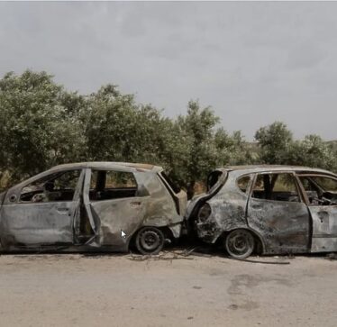 Kolonët në Bregun Perëndimor vranë katër palestinezë dhe dogjën 12 shtëpi si hakmarrje për vrasjen e një izraeliti